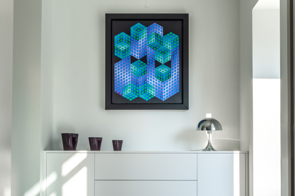 Mise en valeur d'un beau tableau signé Vasarely